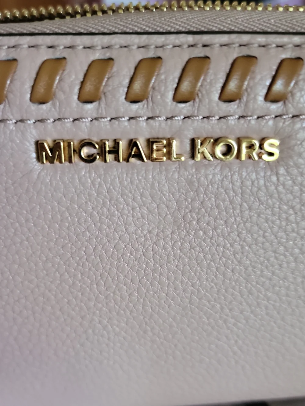 Michael Kors fawn pale